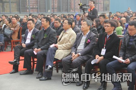 突破創(chuàng)新:康輝木業(yè)步入品牌創(chuàng)新發(fā)展年